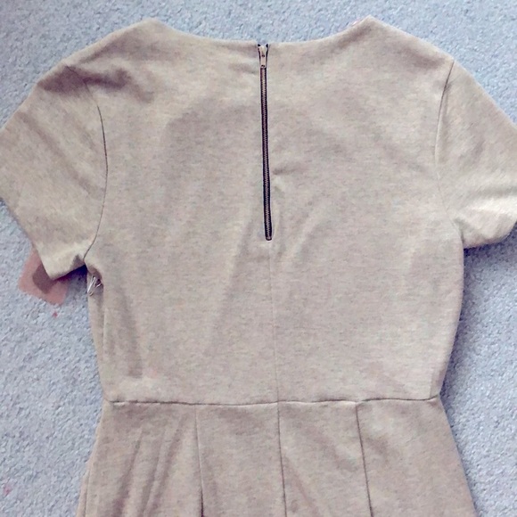 Forever21 Gray Dress with Pleated Waist Detail - Picture 3 of 5